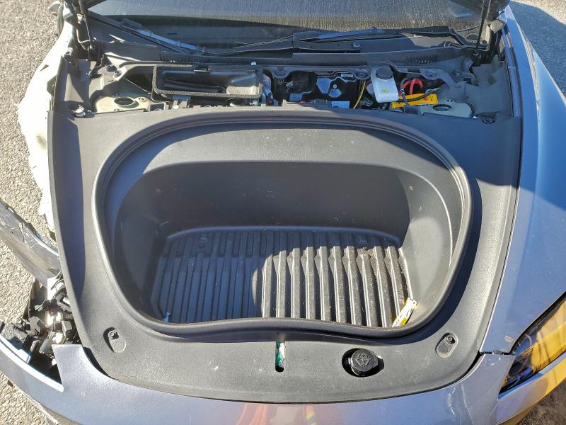 Продаж на аукціоні авто 2025 Tesla Model 3, vin: 5YJ3E1EB9SF874530, номер лоту: 94481305