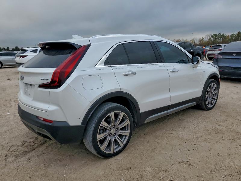 Продажа на аукционе авто 2022 Cadillac Xt4 Premiu, vin: 1GYFZCR40NF105398, номер лота: 98204975
