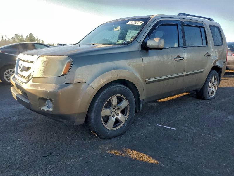 Auction sale of the 2011 Honda Pilot, vin: 5FNYF4H67BB011731, lot number: 97718015