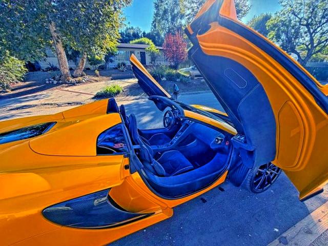 98726235 :رقم المزاد ، SBM11FAA8GW006073 vin ، 2016 Mclaren Automotive 650s Spide مزاد بيع
