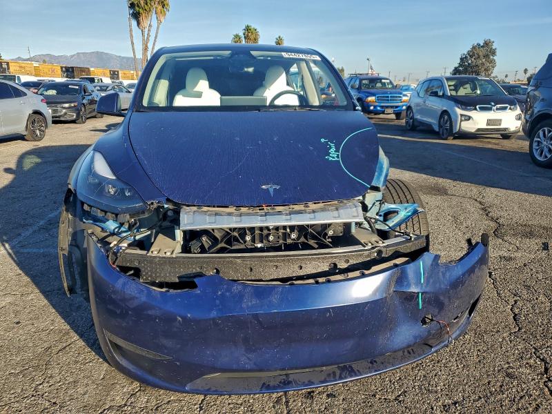 94427855 :رقم المزاد ، 7SAYGDEE1PF895636 vin ، 2023 Tesla Model Y مزاد بيع