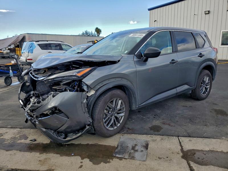 2024 Nissan Rogue S მანქანა იყიდება აუქციონზე, vin: 5N1BT3AB7RC722879, აუქციონის ნომერი: 98841595