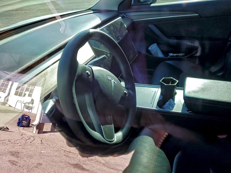 97873715 :رقم المزاد ، 5YJ3E1EC3NF117796 vin ، 2022 Tesla Model 3 مزاد بيع