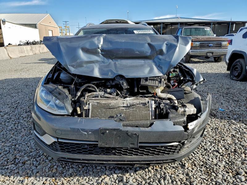 Auction sale of the 2017 Volkswagen Golf Alltrack, vin: 3VWH17AU2HM516229, lot number: 94998655