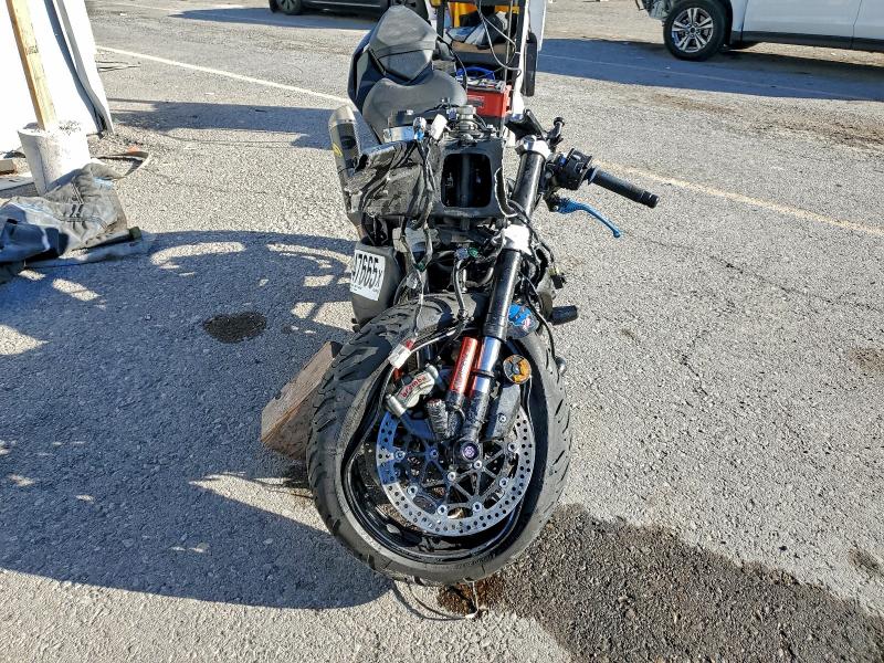 97047665 :رقم المزاد ، JKBZXVL15RA011495 vin ، 2024 Kawasaki Zx1002 مزاد بيع