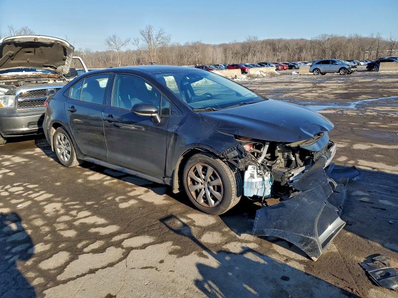 97165465 :رقم المزاد ، 5YFEPMAE3NP386686 vin ، 2022 Toyota Corolla مزاد بيع