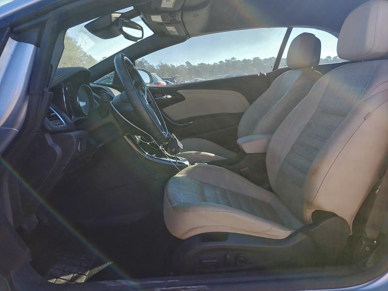 96091675 :رقم المزاد ، W04WH3N52HG032616 vin ، 2017 Buick Cascada مزاد بيع