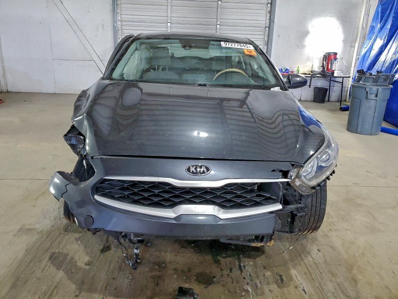 97277845 :رقم المزاد ، 3KPF24AD4LE260457 vin ، 2020 Kia Forte مزاد بيع