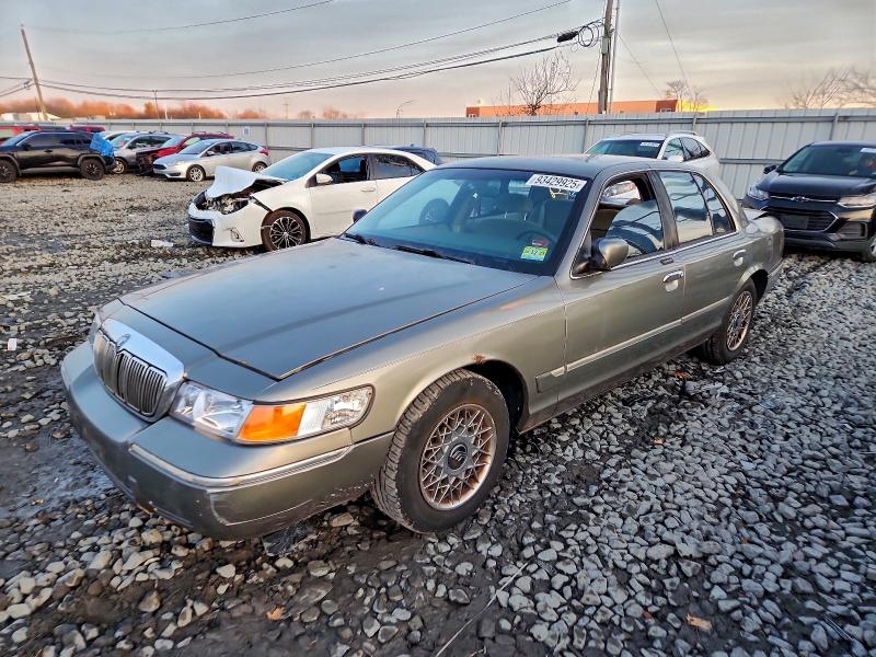 2002 Mercury Grand Marquis მანქანა იყიდება აუქციონზე, vin: 2MEFM74W42X650412, აუქციონის ნომერი: 46587706