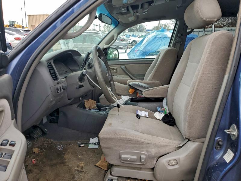 2003 Toyota Sequoia Sr მანქანა იყიდება აუქციონზე, vin: 5TDBT44AX3S150841, აუქციონის ნომერი: 97600885