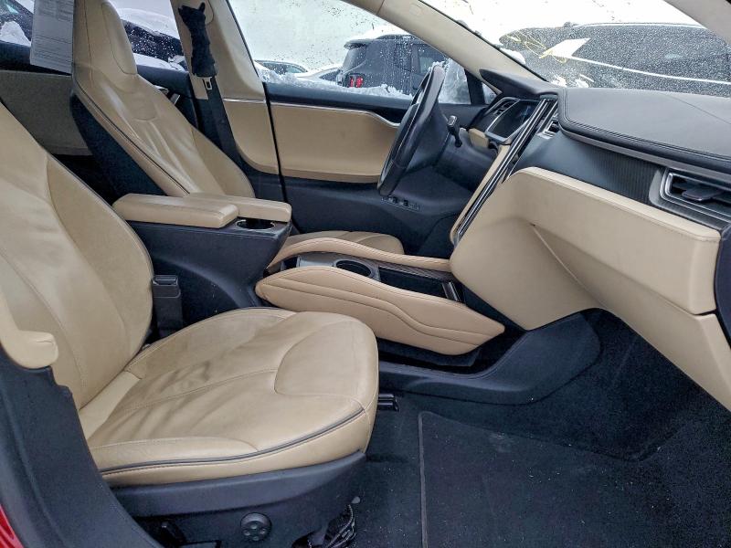 95257855 :رقم المزاد ، 5YJSA1DP5DFP10859 vin ، 2013 Tesla Model S مزاد بيع