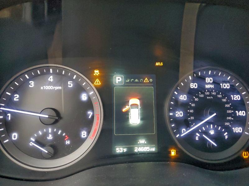 2017 Hyundai Tucson მანქანა იყიდება აუქციონზე, vin: KM8J3CA27HU542273, აუქციონის ნომერი: 96890825