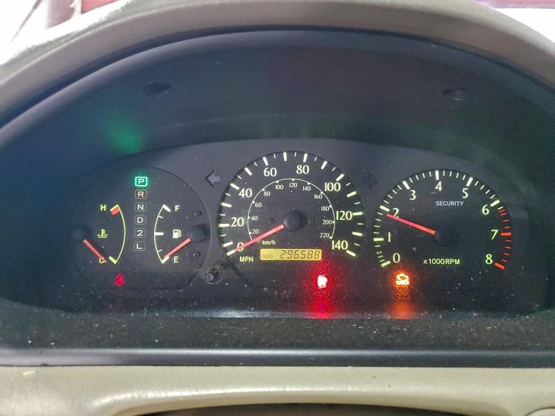 94694195 :رقم المزاد ، 2T1CF22P7YC281457 vin ، 2000 Toyota Camry Solara مزاد بيع