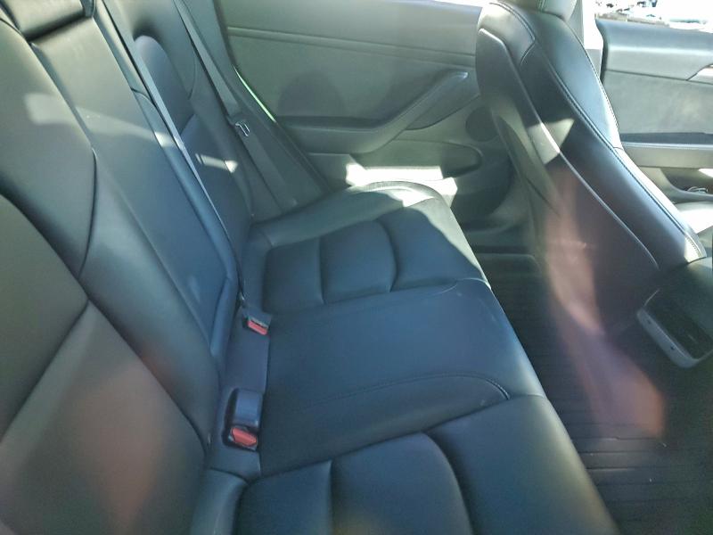 97873715 :رقم المزاد ، 5YJ3E1EC3NF117796 vin ، 2022 Tesla Model 3 مزاد بيع