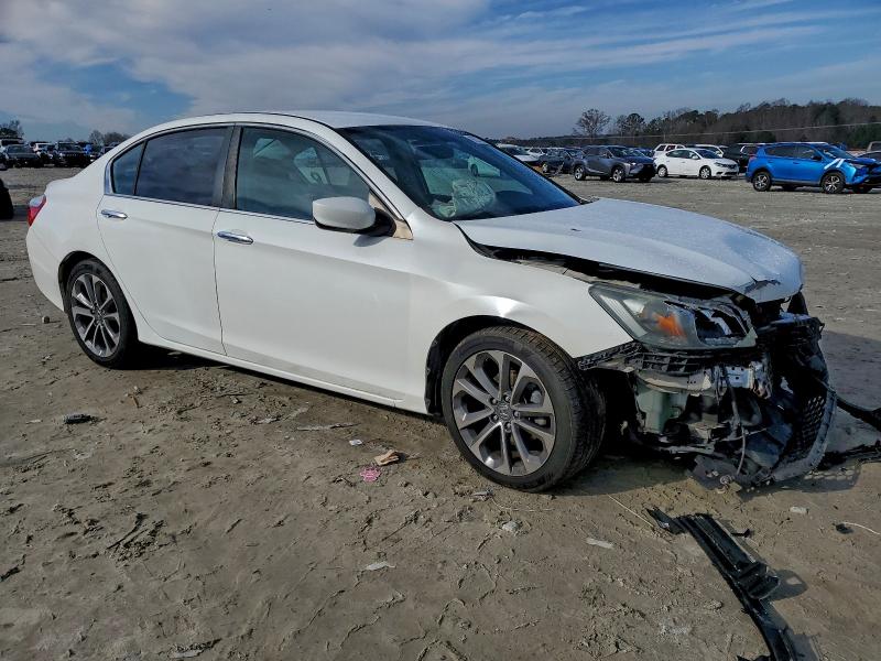 2015 Honda Accord მანქანა იყიდება აუქციონზე, vin: 1HGCR2F57FA233427, აუქციონის ნომერი: 96377135