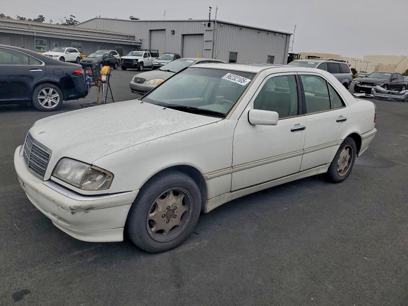 1999 Mercedes Benz C Class C300 4d Spor მანქანა იყიდება აუქციონზე, vin: WDBHA24G1XA717366, აუქციონის ნომერი: 96232105