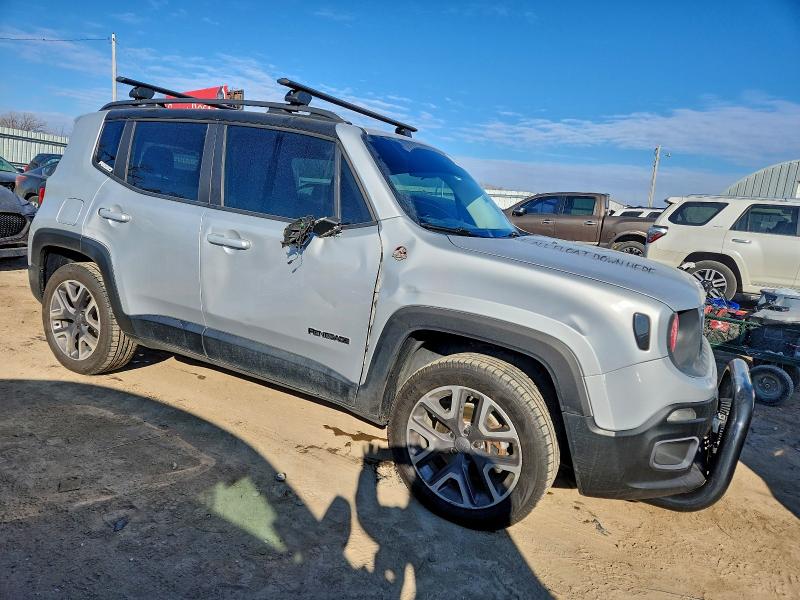 95733355 :رقم المزاد ، ZACCJBBT0FPB31221 vin ، 2015 Jeep Renegade مزاد بيع