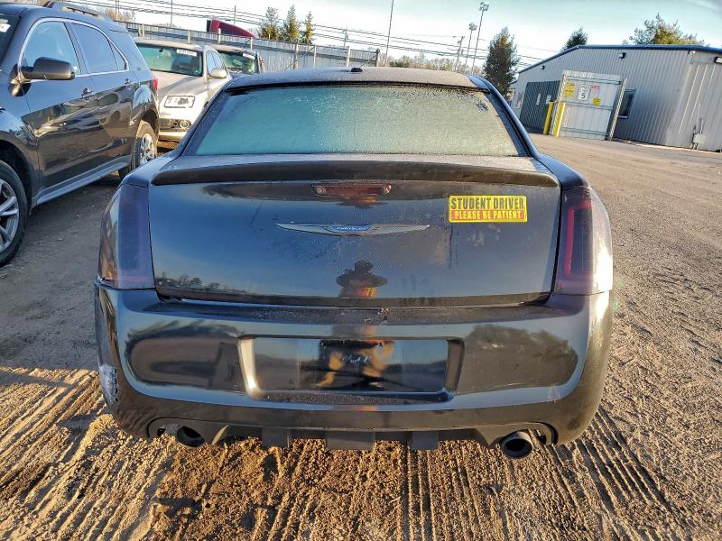 94677195 :رقم المزاد ، 2C3CCAET2DH711640 vin ، 2013 Chrysler 300c مزاد بيع