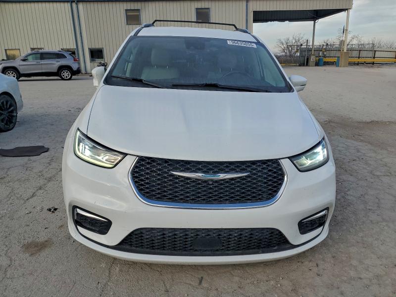 2021 Chrysler Pacifica მანქანა იყიდება აუქციონზე, vin: 2C4RC1L70MR586160, აუქციონის ნომერი: 96635055