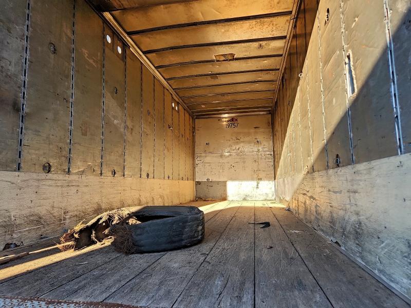 93091765 :رقم المزاد ، 1GRAA561X9K207159 vin ، 2009 Ggsd Dry Van Trailer مزاد بيع