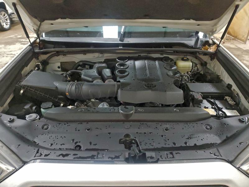 95292425 :رقم المزاد ، JTEKU5JR4M5938367 vin ، 2021 Toyota 4runner مزاد بيع