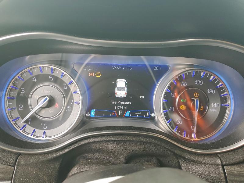 92504335 :رقم المزاد ، 2C3CCAAG7JH308810 vin ، 2018 Chrysler 300 مزاد بيع