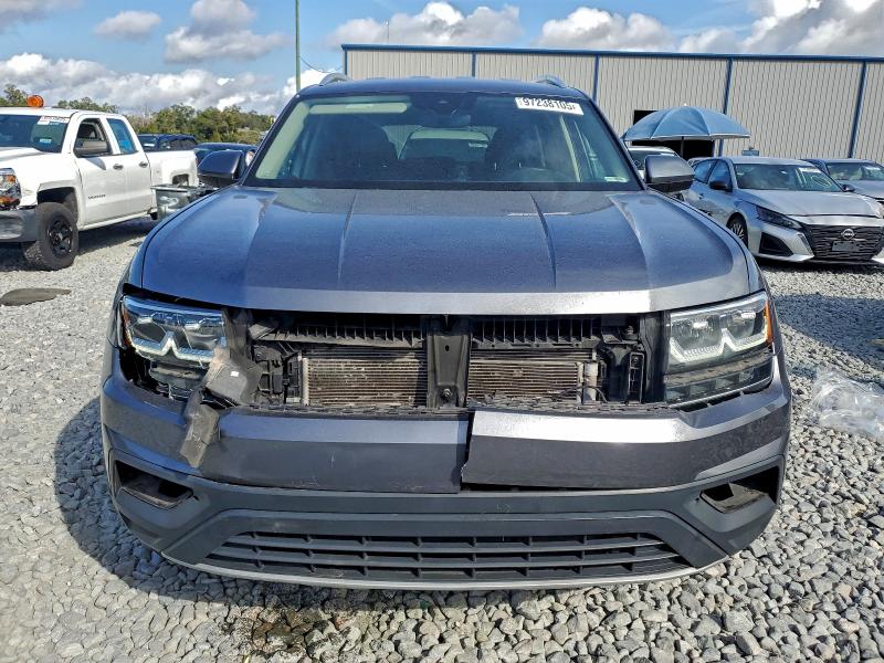 97238105 :رقم المزاد ، 1V2DR2CA4JC525195 vin ، 2018 Volkswagen Atlas مزاد بيع