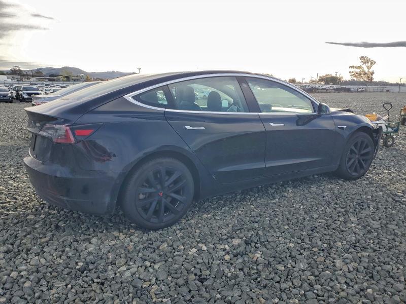 94779285 :رقم المزاد ، 5YJ3E1EA9LF613553 vin ، 2020 Tesla Model 3 مزاد بيع