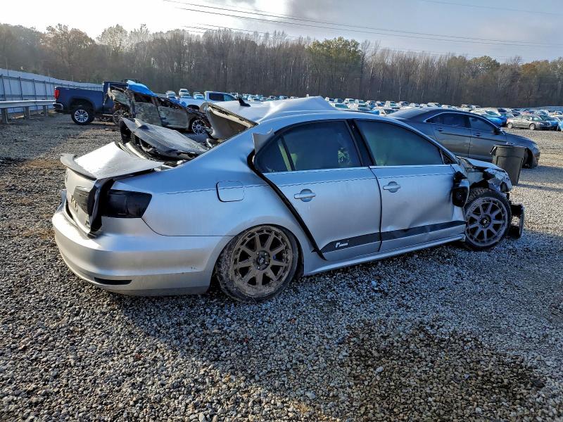 Продажа на аукционе авто 2015 Volkswagen Jetta, vin: 3VWLA7AJ3FM406366, номер лота: 95216515