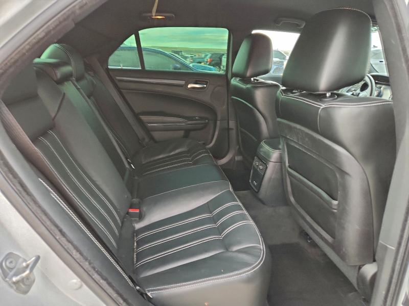 98223345 :رقم المزاد ، 2C3CCABT2GH212698 vin ، 2016 Chrysler 300 مزاد بيع