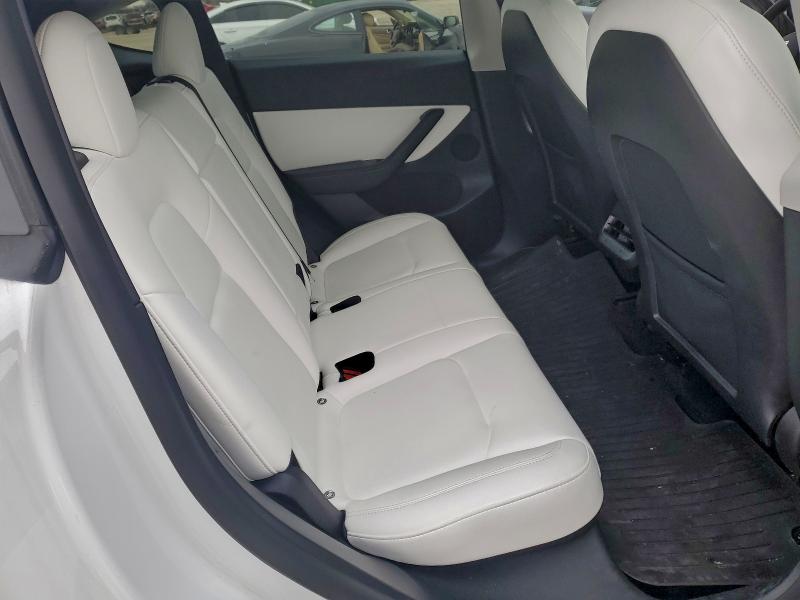 94883575 :رقم المزاد ، 7SAYGDEFXNF450530 vin ، 2022 Tesla Model Y مزاد بيع
