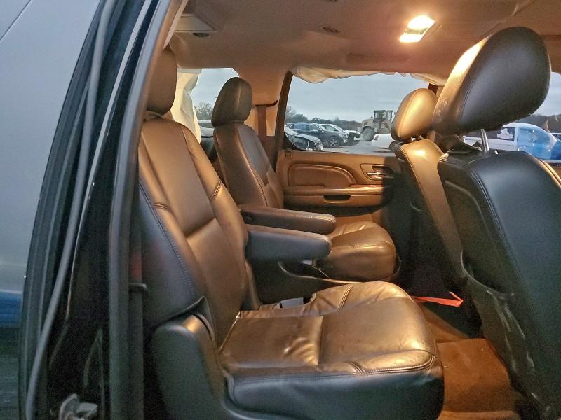 2012 Cadillac Escalade მანქანა იყიდება აუქციონზე, vin: 1GYS4JEF8CR314859, აუქციონის ნომერი: 93500455