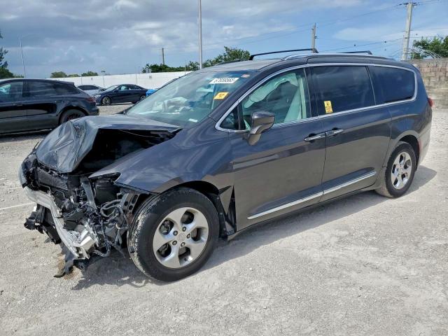 2017 Chrysler Pacifica T მანქანა იყიდება აუქციონზე, vin: 2C4RC1EG7HR821754, აუქციონის ნომერი: 96353505