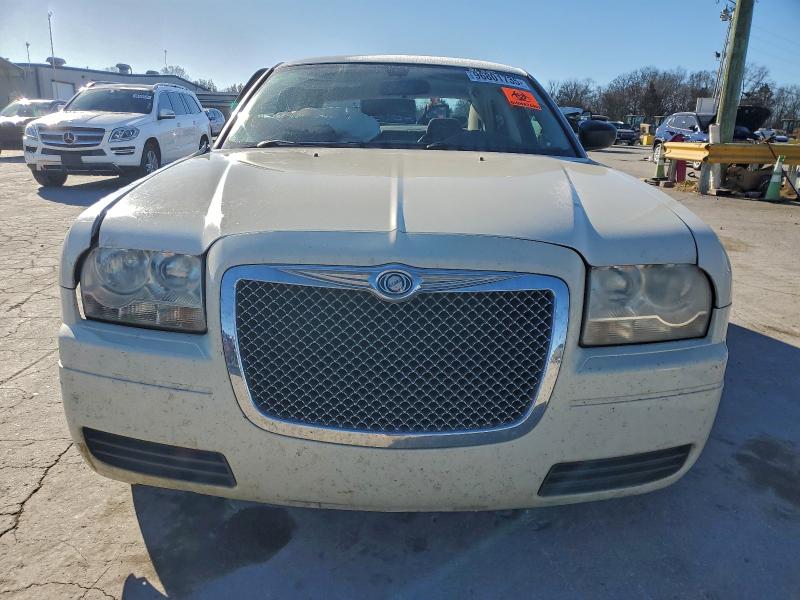 96801735 :رقم المزاد ، 2C3KA43R18H217561 vin ، 2008 Chrysler 300 مزاد بيع
