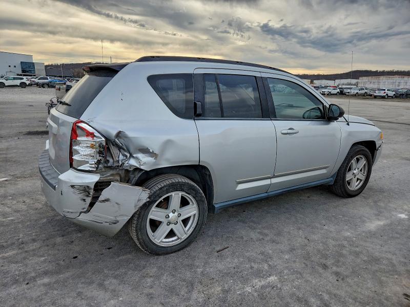2010 Jeep Compass Sp მანქანა იყიდება აუქციონზე, vin: 1J4NT4FB6AD554211, აუქციონის ნომერი: 97282545