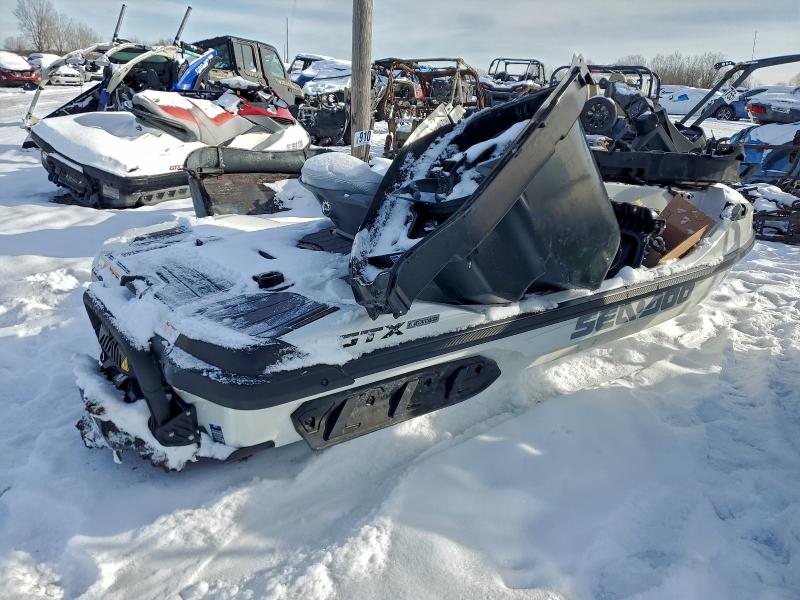 2025 Sea Doo Gtx მანქანა იყიდება აუქციონზე, vin: YDV727557424, აუქციონის ნომერი: 95415215