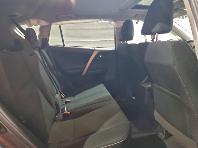 Продажа на аукционе авто 2018 Toyota Rav4, vin: 2T3RFREV7JW786942, номер лота: 97054905