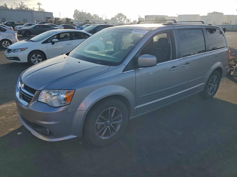 Продаж на аукціоні авто 2017 Dodge Grand Cara, vin: 2C4RDGCG6HR817990, номер лоту: 95287015
