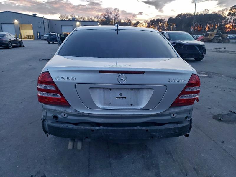 95637095 :رقم المزاد ، WDBRF92H56F832807 vin ، 2006 Mercedes-benz C مزاد بيع