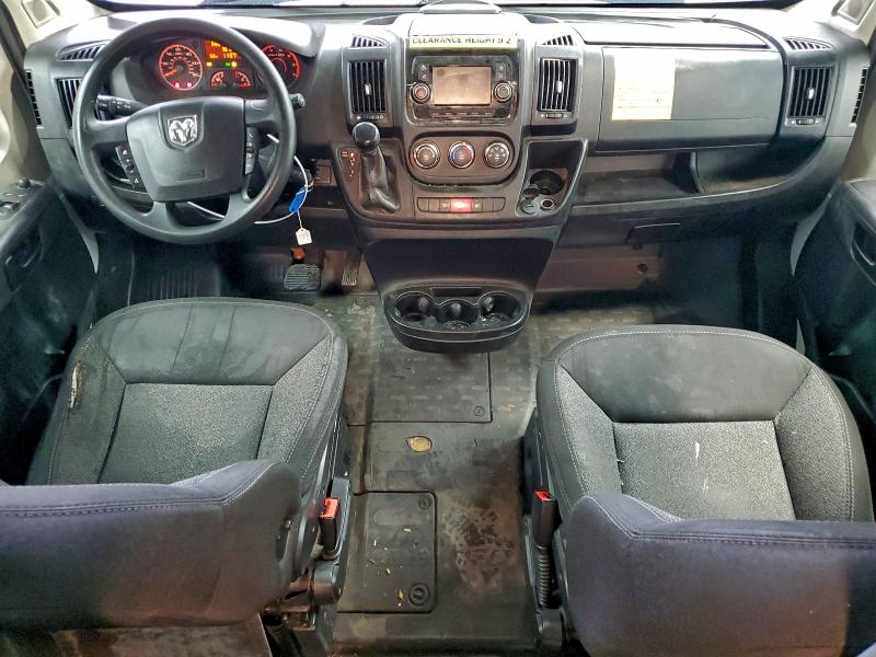 60700416 :رقم المزاد ، 3C6TRVDG1JE161061 vin ، 2018 Ram Promaster 2500 مزاد بيع