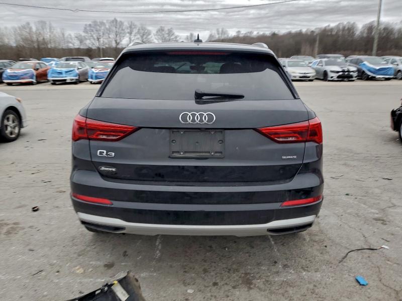 97341145 :رقم المزاد ، WA1AUCF34M1058893 vin ، 2021 Audi Q3 مزاد بيع