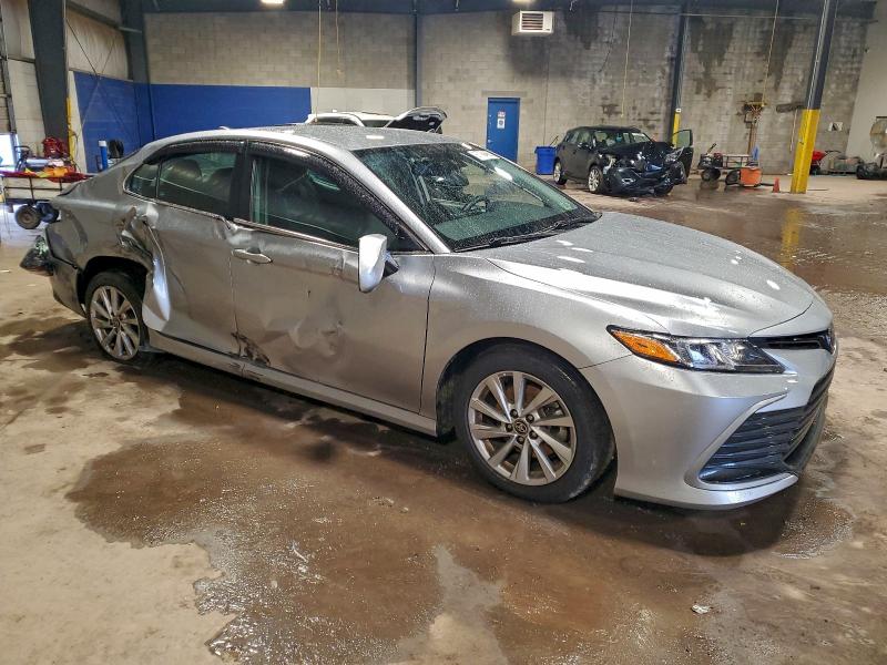 Продаж на аукціоні авто 2024 Toyota Camry Le, vin: 4T1R11AK1RU886549, номер лоту: 97799455