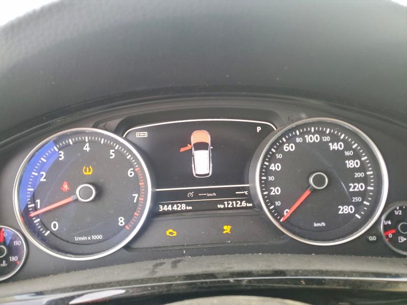 Продажа на аукционе авто 2011 Volkswagen Touareg, vin: WVGFF9BP7BD003590, номер лота: 96327745
