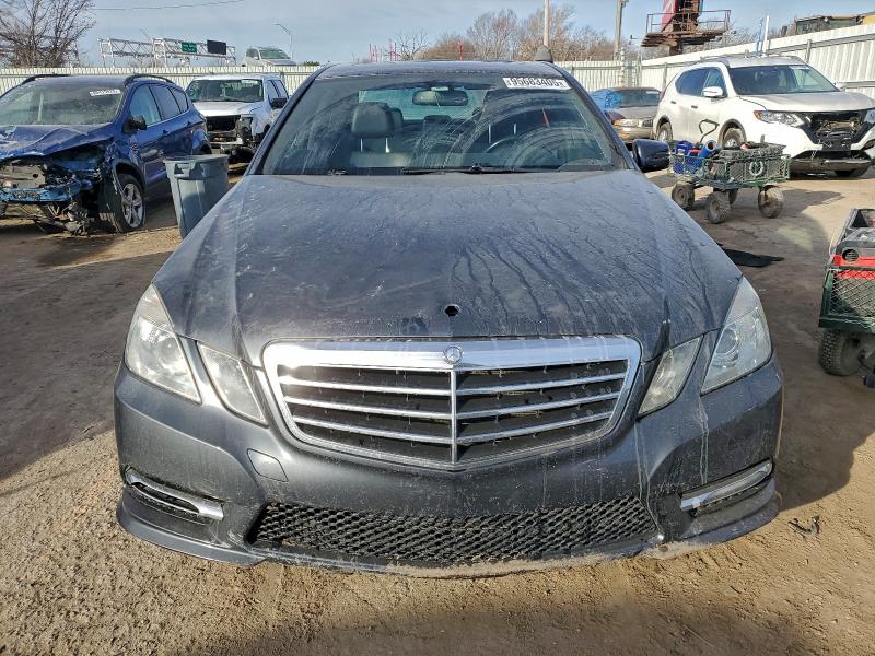 95683405 :رقم المزاد ، WDDHF8JB5CA557832 vin ، 2012 Mercedes-benz E مزاد بيع