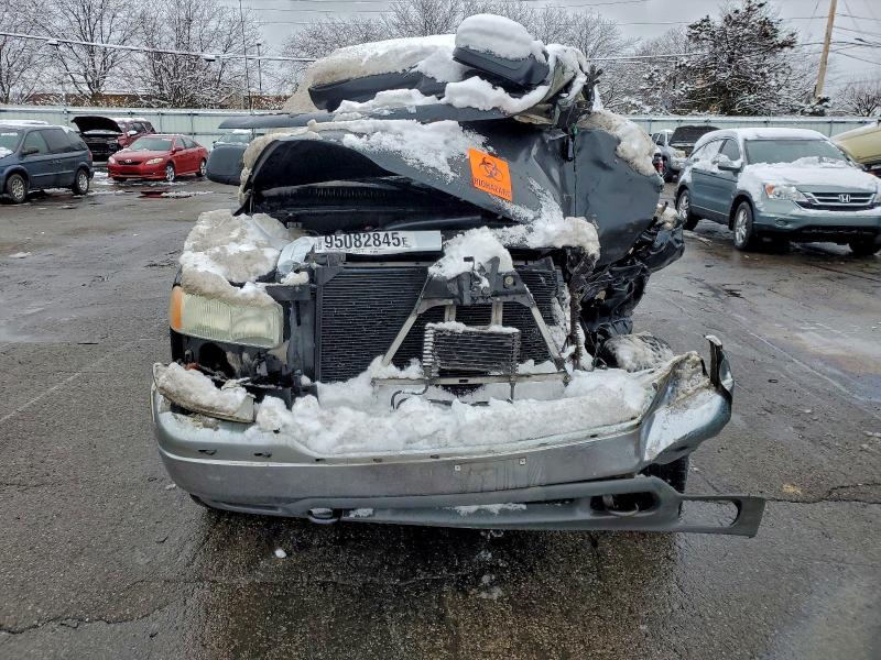 95082845 :رقم المزاد ، 1GKEK13Z44R226791 vin ، 2004 Gmc Yukon مزاد بيع