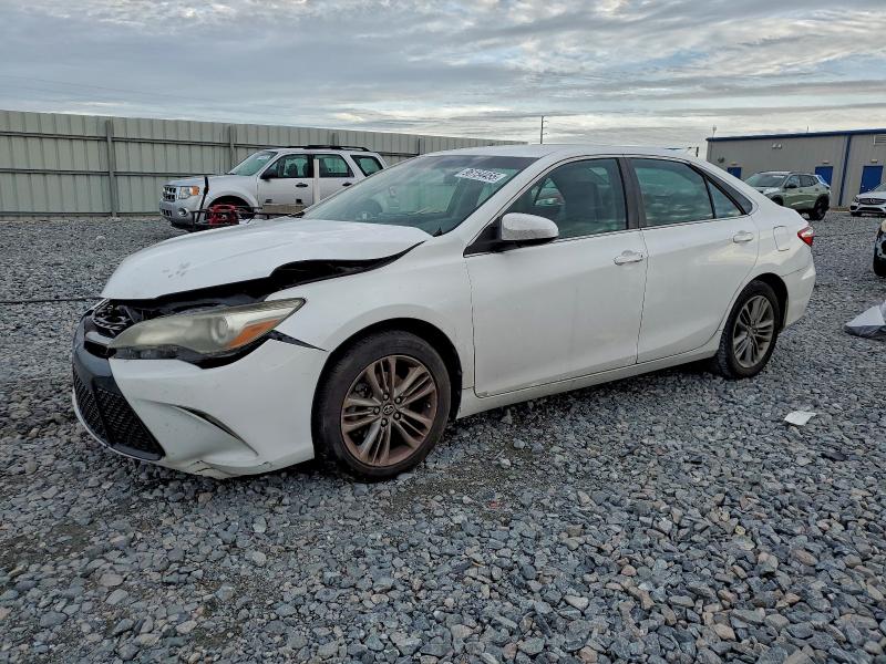 96154455 :رقم المزاد ، 4T1BF1FK0HU407595 vin ، 2017 Toyota Camry مزاد بيع