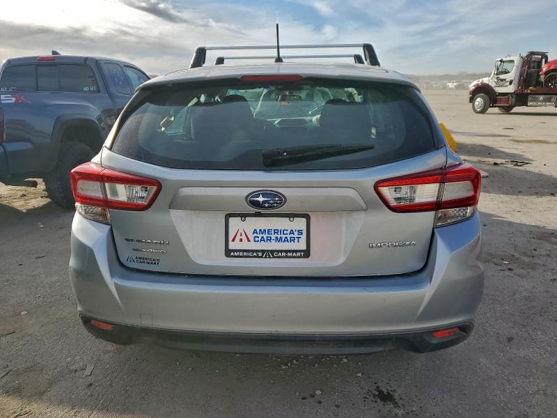 96475975 :رقم المزاد ، 4S3GTAA66J1706206 vin ، 2018 Subaru Impreza مزاد بيع