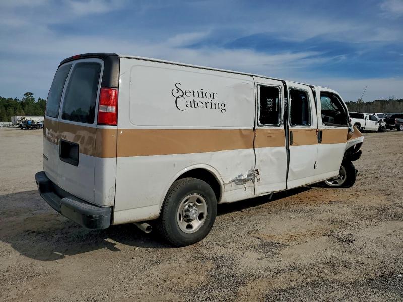 97020205 :رقم المزاد ، 1GCWGBFFXH1296597 vin ، 2017 Chevrolet Express G2 مزاد بيع