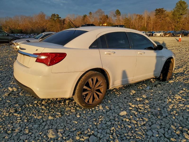 95877345 :رقم المزاد ، 1C3CCBBB5DN729221 vin ، 2013 Chrysler 200 مزاد بيع