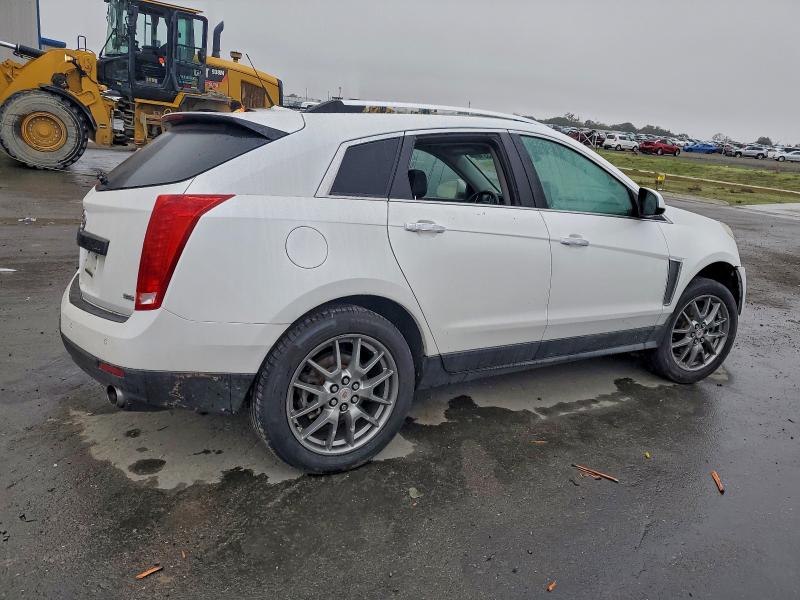 95363315 :رقم المزاد ، 3GYFNCE36ES647271 vin ، 2014 Cadillac Srx مزاد بيع